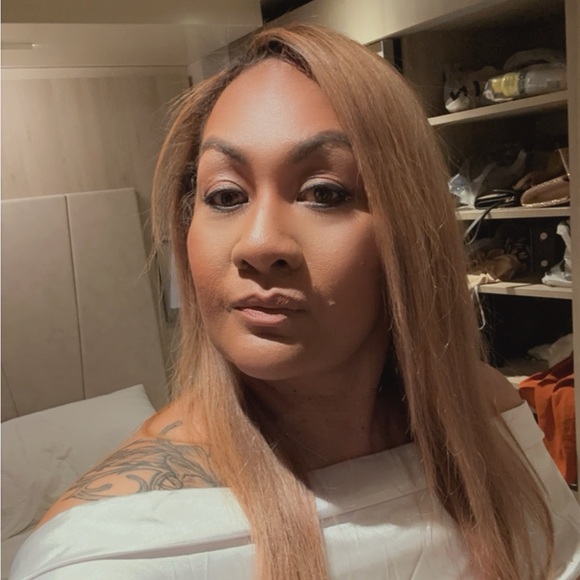 Meet your Posher, Marilyn - Picture 1 of 1